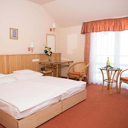 Martfu Hotel Thermal Spa Exterior photo