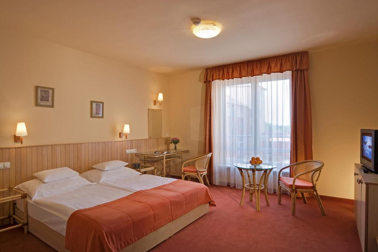 Martfu Hotel Thermal Spa Exterior photo
